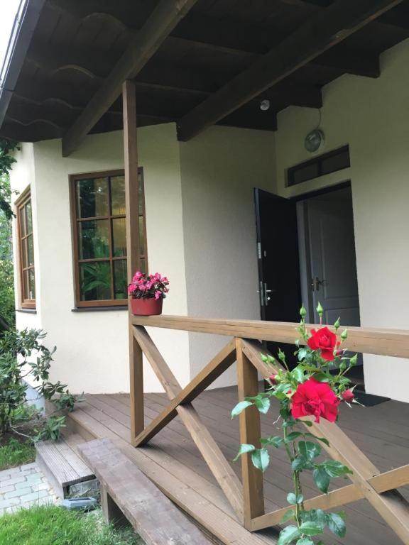 Boutigue City House With Terrace And Garden Free Parking Рига Экстерьер фото