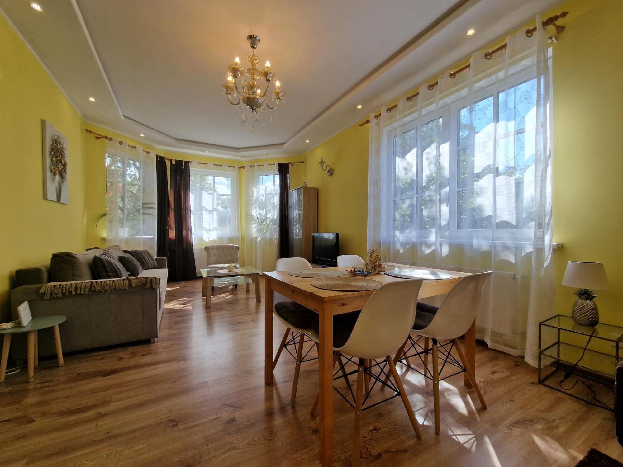 Boutigue City House With Terrace And Garden Free Parking Рига Экстерьер фото