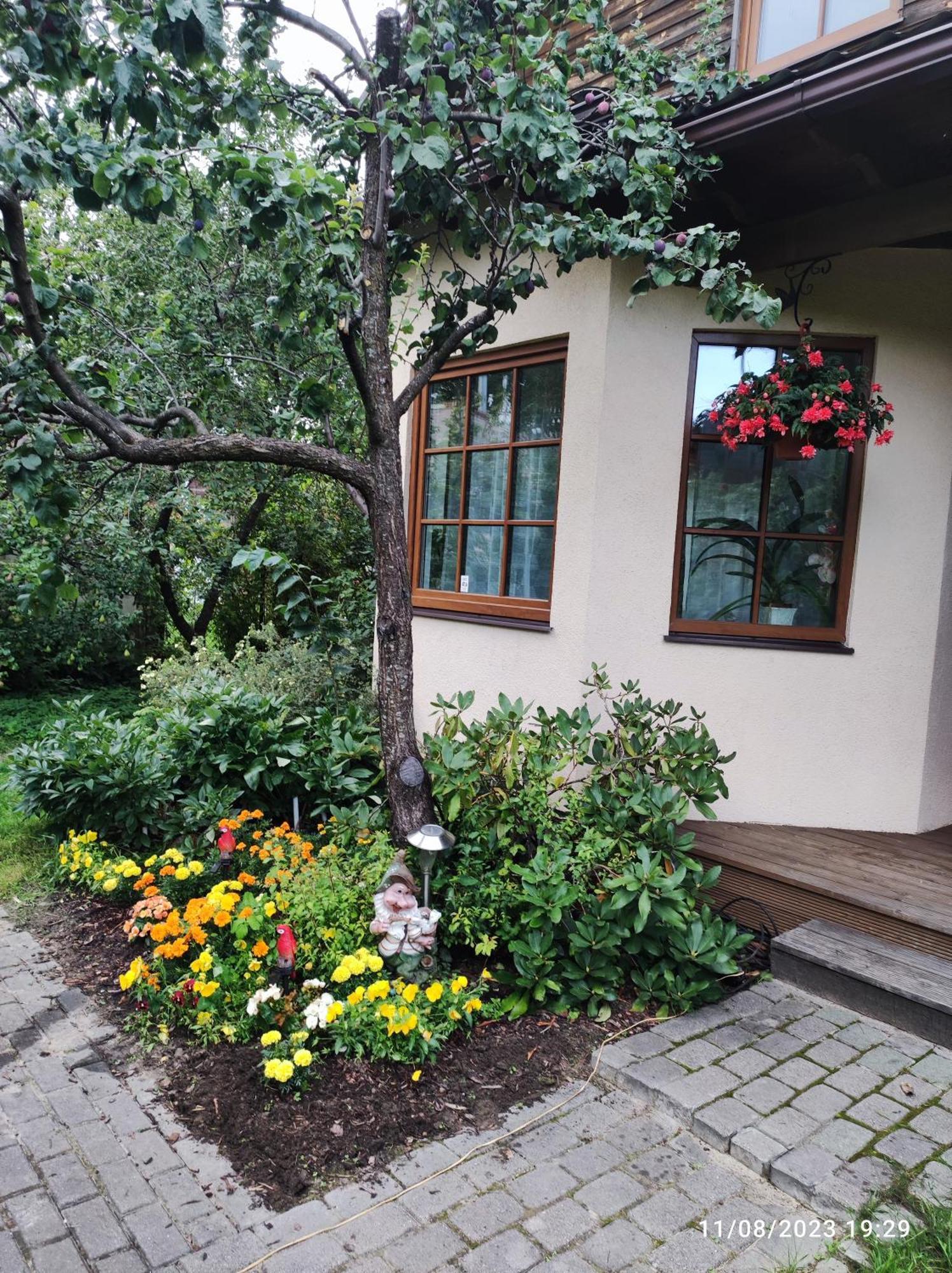 Boutigue City House With Terrace And Garden Free Parking Рига Экстерьер фото